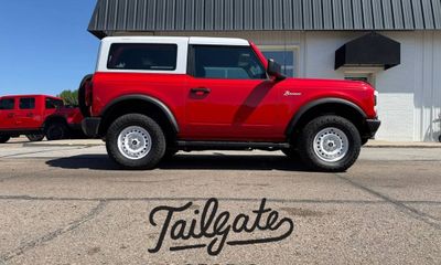 2023 Ford Bronco Base Big Bend