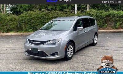 2017 Chrysler Pacifica Touring L
