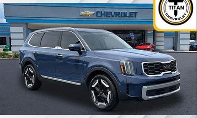 2023 Kia Telluride S