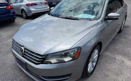 2013 Volkswagen Passat Highline