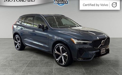2023 Volvo XC60 Ultimate Dark