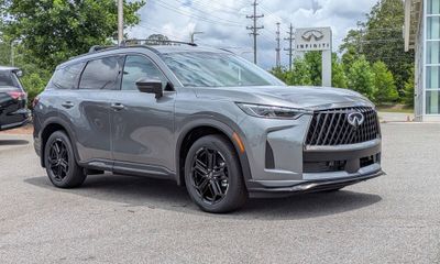 2027 Infiniti QX60 Luxe