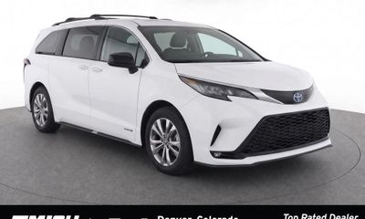2021 Toyota Sienna XSE Plus Package