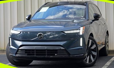 2025 Volvo EX90 Ultra