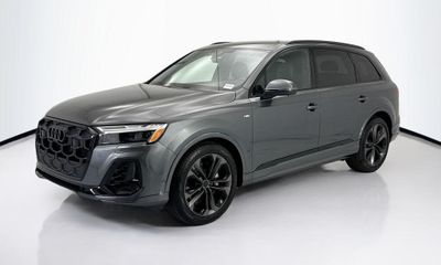 2026 Audi Q7 Quattro Premium Plus