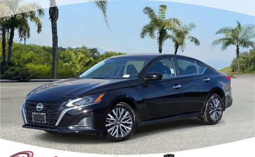 2023 Nissan Altima SV