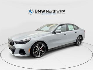 2026 BMW 530i