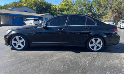 2011 Mercedes-Benz C-Class C300