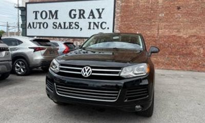 2014 Volkswagen Touareg V6 FSI TDI