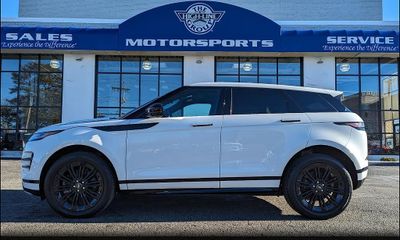 2024 Land Rover Range Evoque Dynamic SE