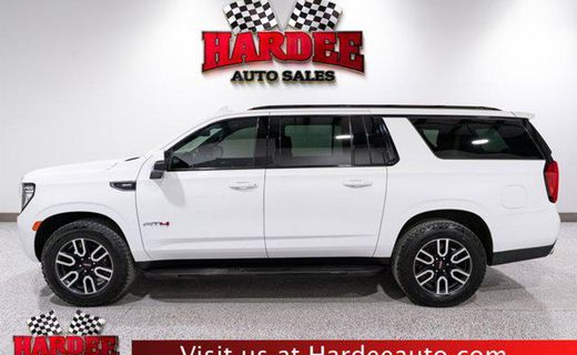 2022 GMC Yukon XL AT4