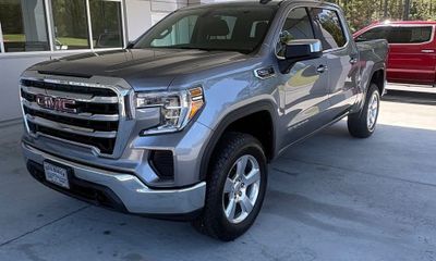 2020 GMC Sierra SLE