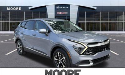 2024 Kia Sportage EX
