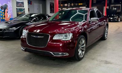 2018 Chrysler 300 Limited US