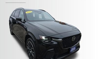 2025 Mazda CX-70 Premium Package