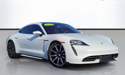 2020 Porsche Taycan Turbo S