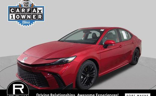 2025 Toyota Camry SE