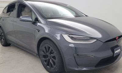 2022 Tesla Model X