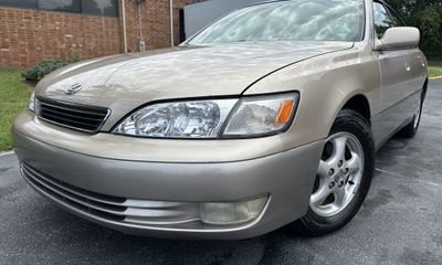 1997 Lexus ES 300