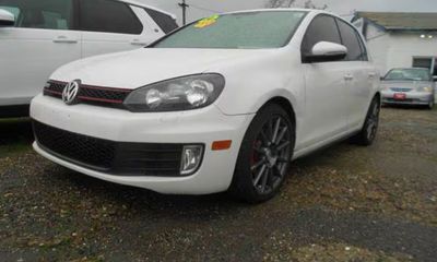 2014 Volkswagen GTI Wolfsburg Edition