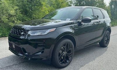 2026 Land Rover Discovery Sport Landmark