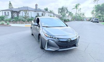 2021 Toyota Prius Prime phev XLE