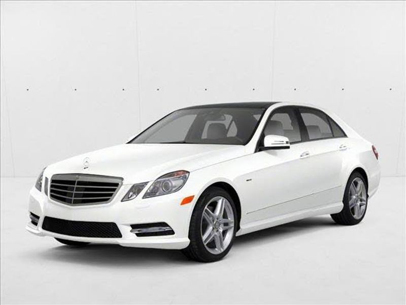 2010 Mercedes-Benz E-Class — a typically priced live listing