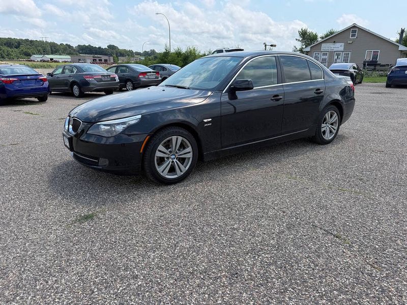 2009 Bmw 528I — a typically priced live listing