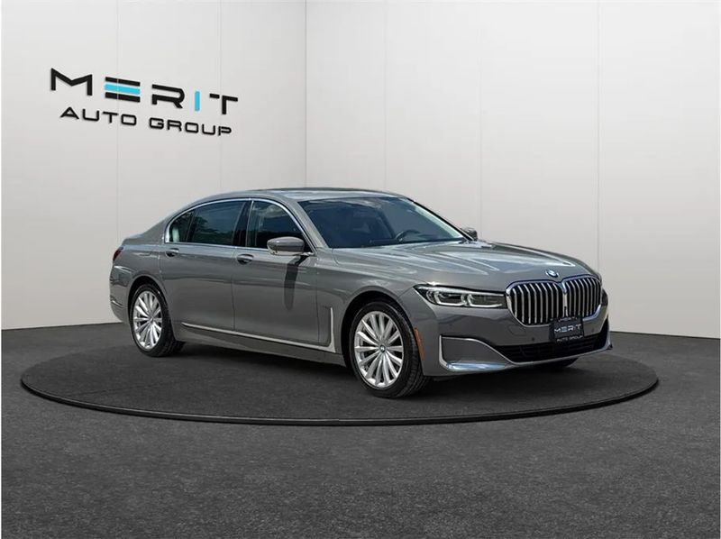 Representative 2022 BMW 740LI photo