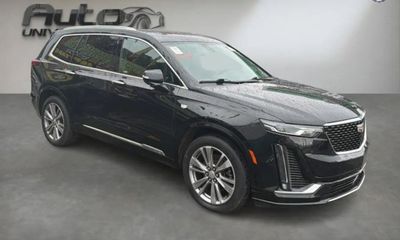 2023 Cadillac XT6 Premium Luxury