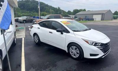 2023 Nissan Versa S