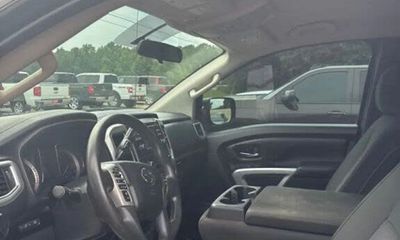 2017 Nissan Titan S