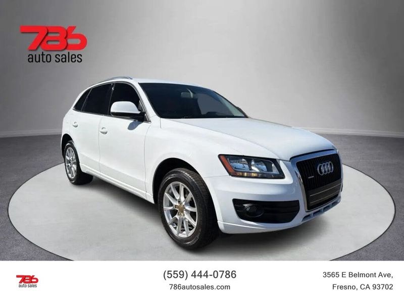 2010 Audi Q5 — a typically priced live listing