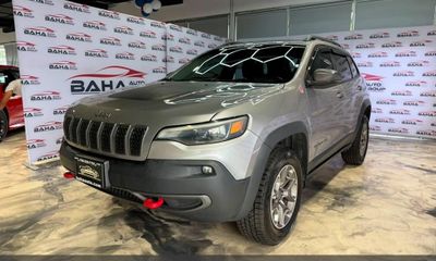 2020 Jeep Cherokee Trailhawk