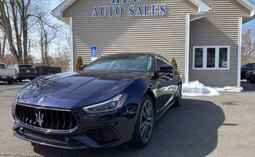 2021 Maserati Ghibli Sport