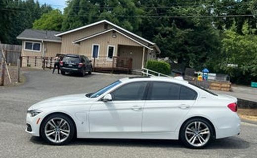 2018 BMW 330E
