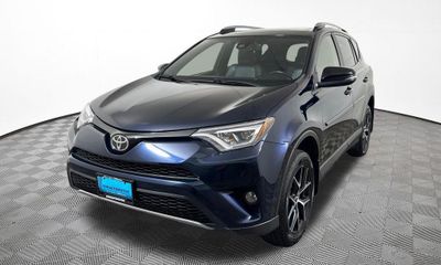 2018 Toyota RAV4 SE