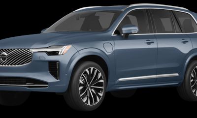 2026 Volvo XC90 Ultra Bright