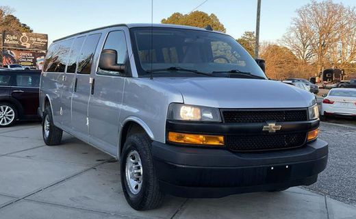 2021 Chevrolet Express LS EXT