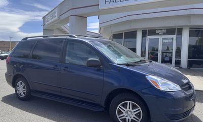 2004 Toyota Sienna