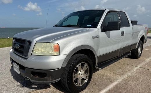 2004 Ford F-150 XLT