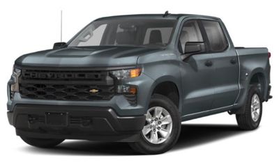 2025 Chevrolet Silverado Custom
