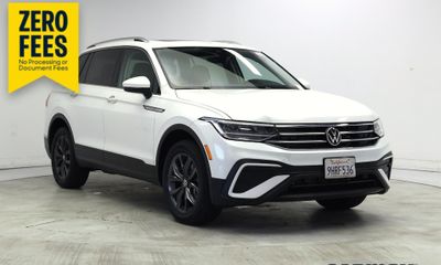 2023 Volkswagen Tiguan SE