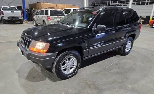 2002 Jeep Grand Cherokee Laredo
