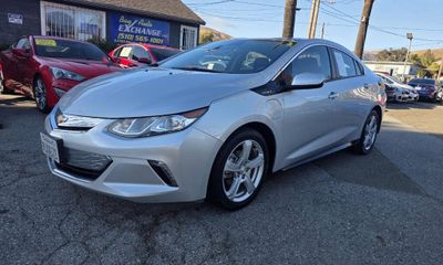 2018 Chevrolet Volt LT