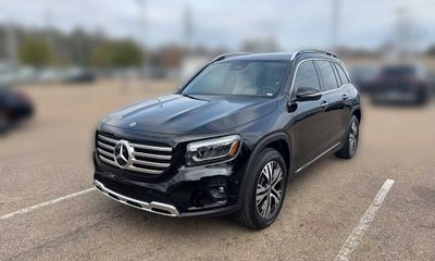 2026 Mercedes-Benz GLB-Class GLB250