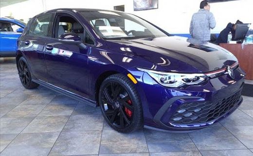 2023 Volkswagen Golf GTI SE
