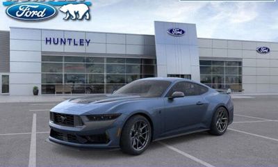 2025 Ford Mustang Dark Horse