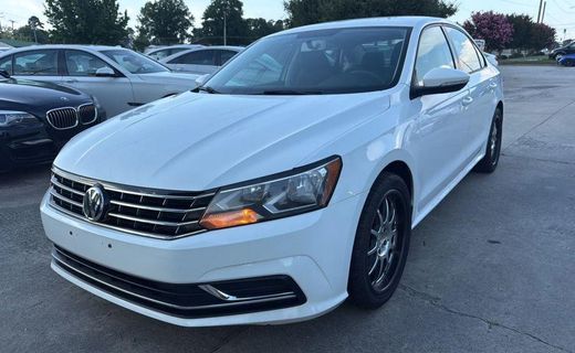 2018 Volkswagen Passat