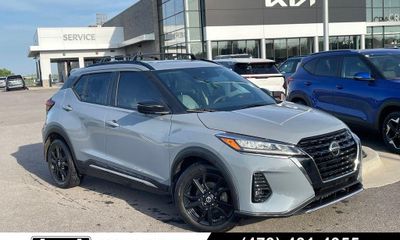 2021 Nissan Kicks SR